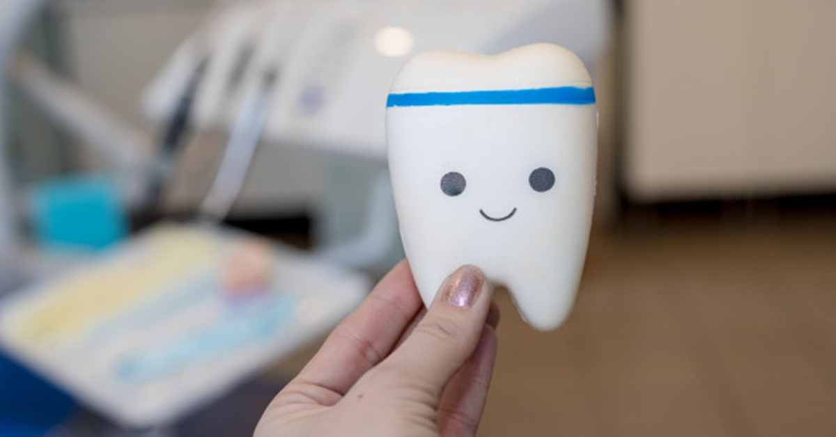 Tooth with a dental crown